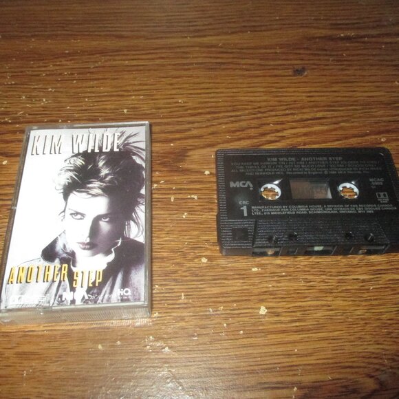 Kim Wilde - Another Step on cassette (MCA Records Canada, 1986) - Picture 1 of 3
